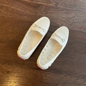 Cute crocs! Floafers size 7, white & purple sole